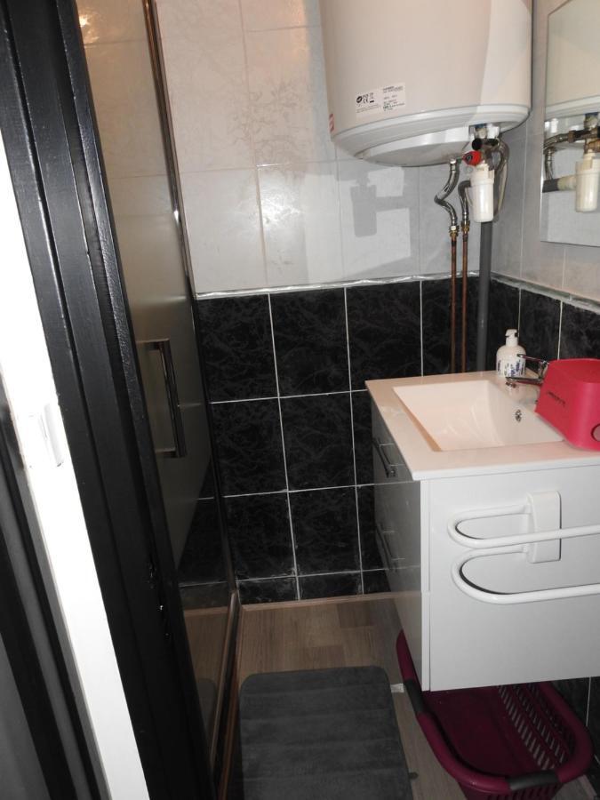 Studio Tres Confortable Лимож Экстерьер фото